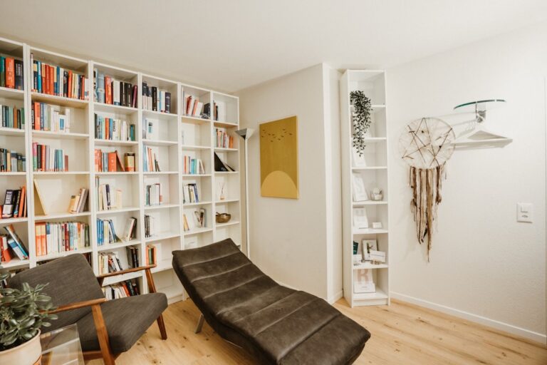 The Scholar’s Nook: Creative Ways to Style Your Built-In Bookshelves at Live Oak